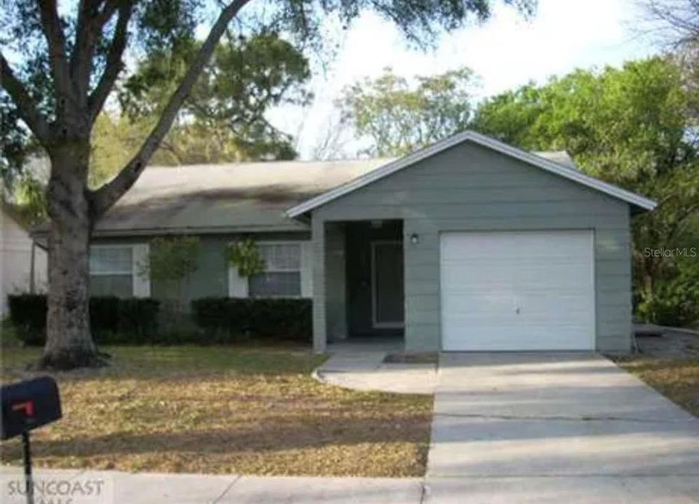 For Sale: $190,000 (2 beds, 2 baths, 1333 Square Feet)