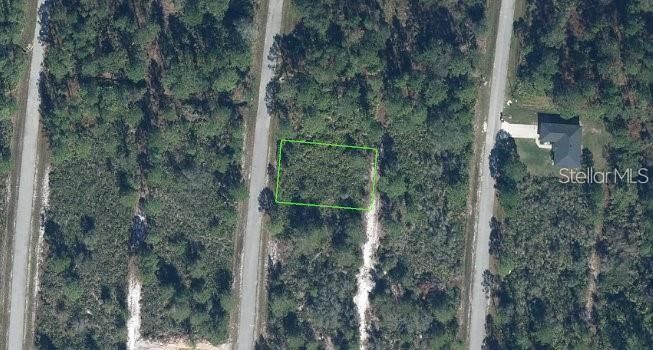 En Venta: $57,000 (0.23 acres)