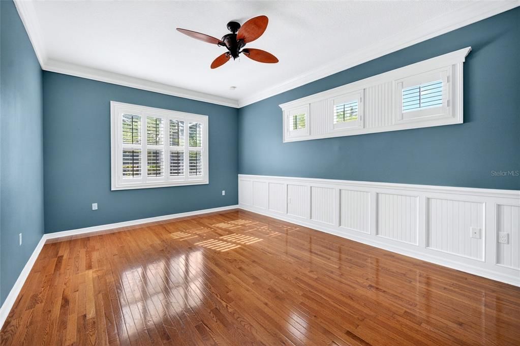 For Sale: $718,000 (4 beds, 3 baths, 2900 Square Feet)
