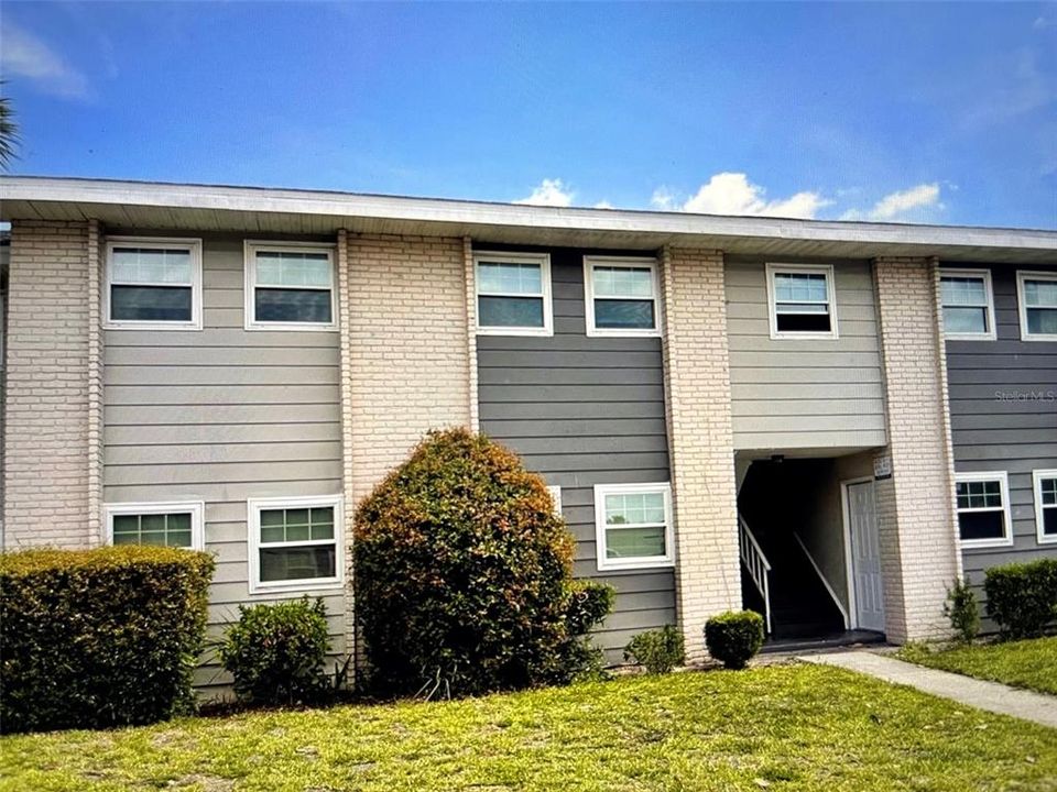For Rent: $1,550 (2 beds, 1 baths, 780 Square Feet)