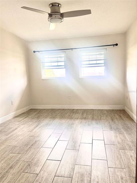 For Rent: $1,550 (2 beds, 1 baths, 780 Square Feet)