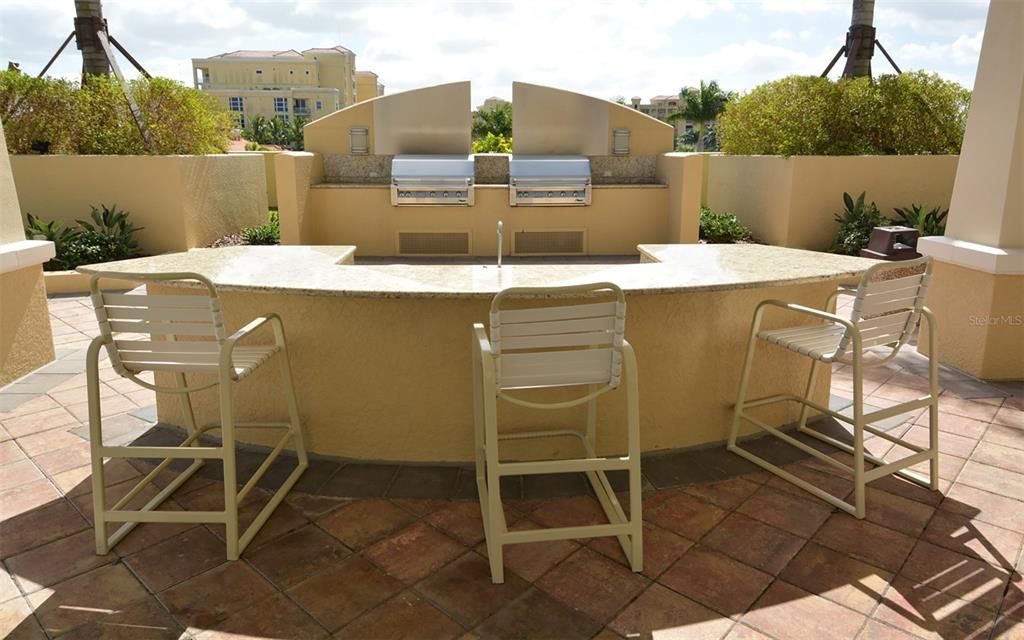 For Sale: $899,000 (4 beds, 3 baths, 2930 Square Feet)