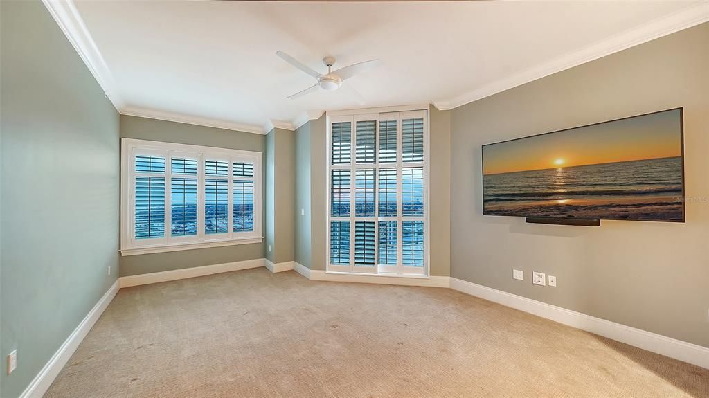 For Sale: $899,000 (4 beds, 3 baths, 2930 Square Feet)
