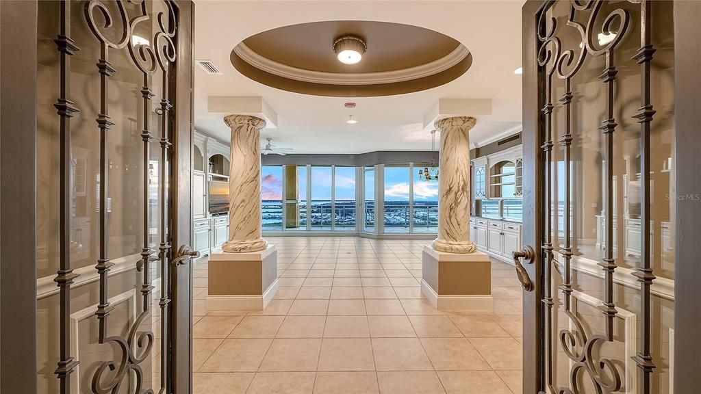 For Sale: $899,000 (4 beds, 3 baths, 2930 Square Feet)
