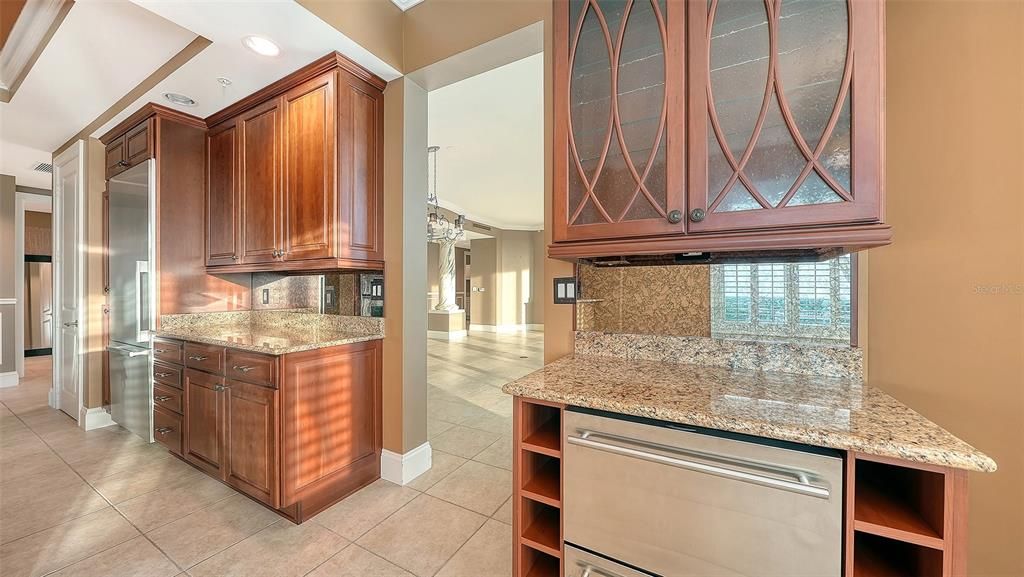 For Sale: $899,000 (4 beds, 3 baths, 2930 Square Feet)