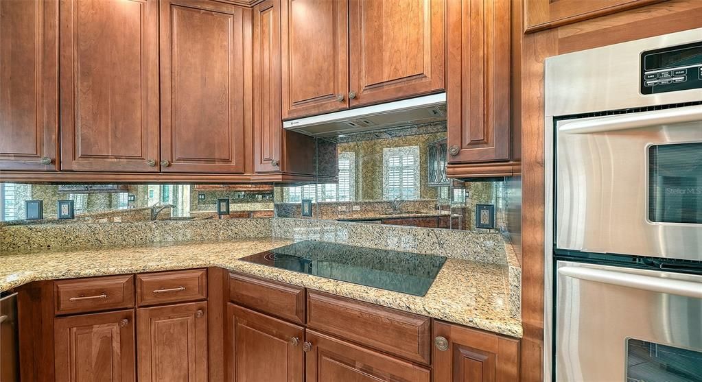 For Sale: $899,000 (4 beds, 3 baths, 2930 Square Feet)