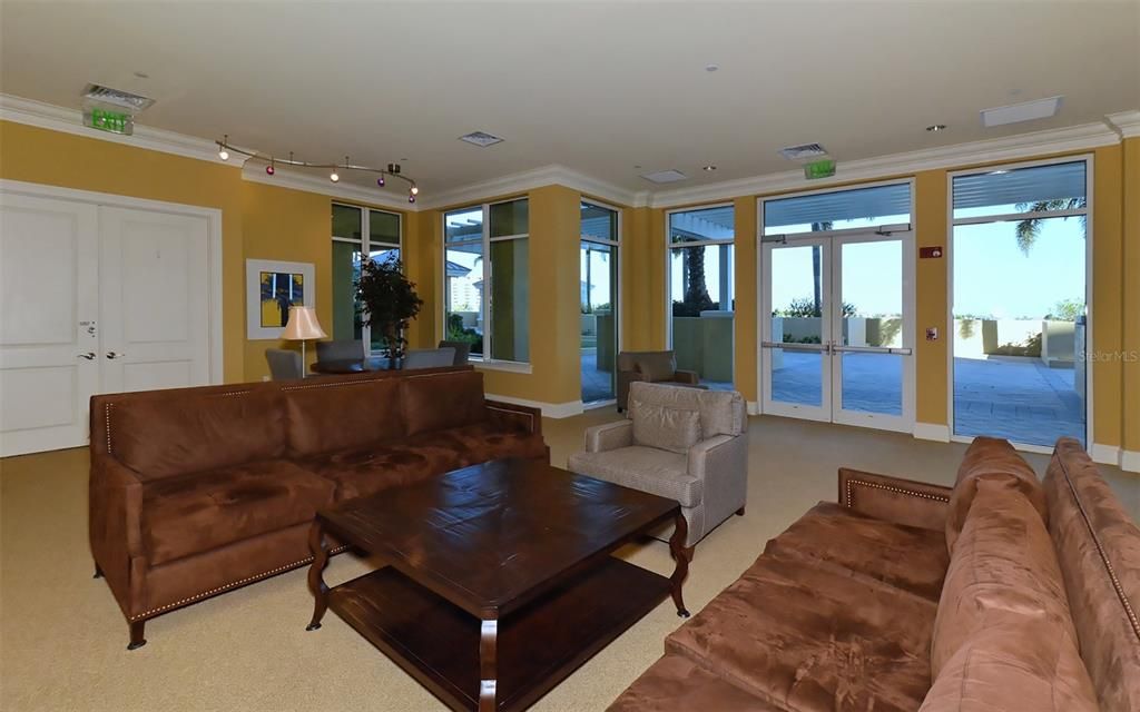 For Sale: $899,000 (4 beds, 3 baths, 2930 Square Feet)