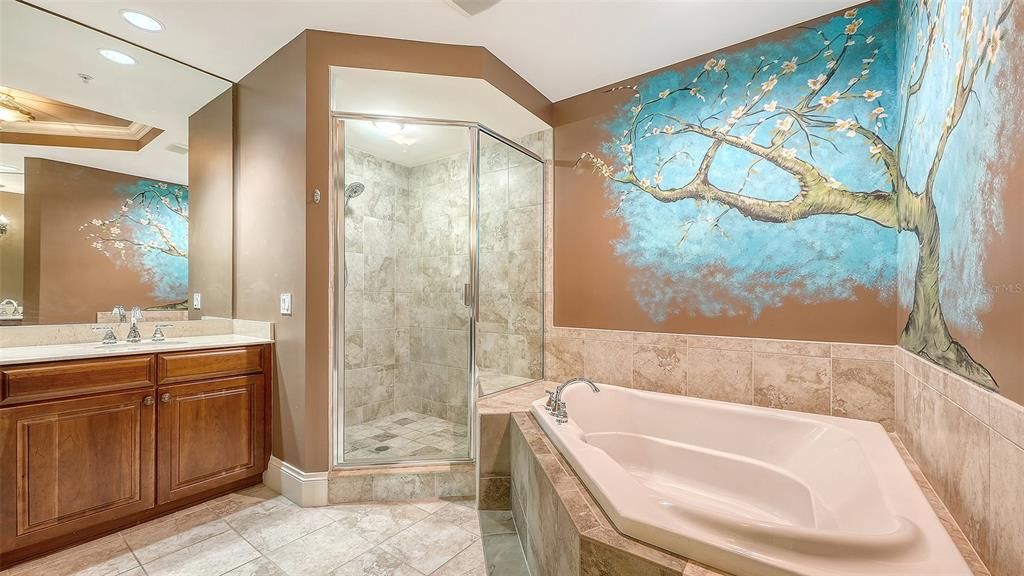 For Sale: $899,000 (4 beds, 3 baths, 2930 Square Feet)