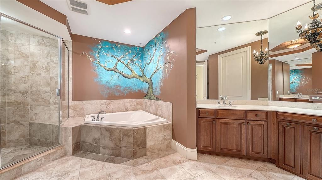 For Sale: $899,000 (4 beds, 3 baths, 2930 Square Feet)