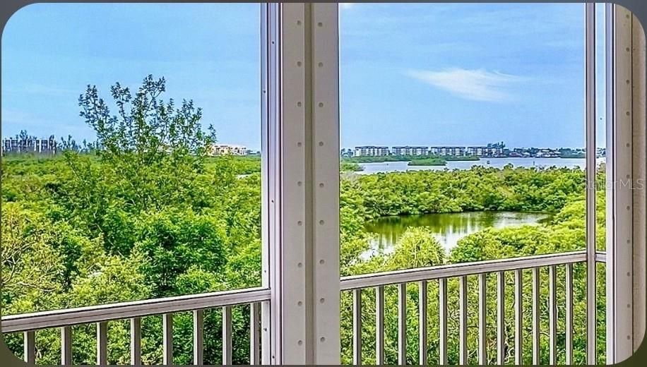 En Venta: $880,000 (3 camas, 3 baños, 2778 Pies cuadrados)