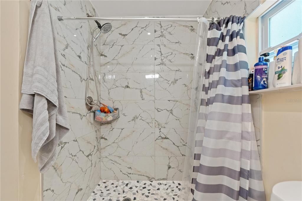 For Sale: $270,000 (3 beds, 2 baths, 1767 Square Feet)