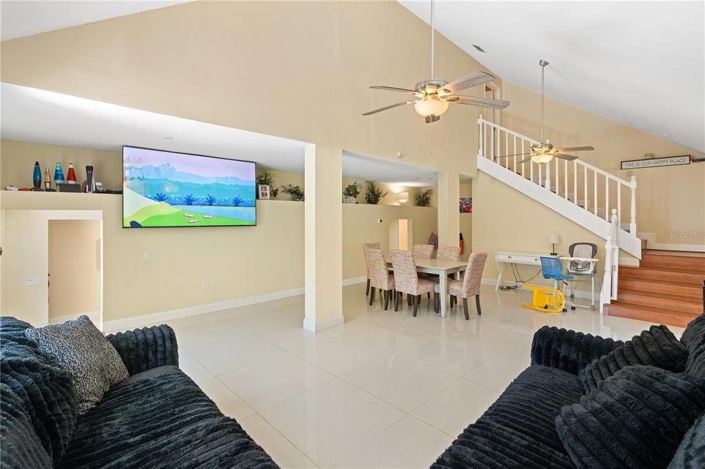 For Sale: $270,000 (3 beds, 2 baths, 1767 Square Feet)