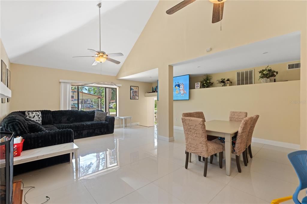 For Sale: $270,000 (3 beds, 2 baths, 1767 Square Feet)