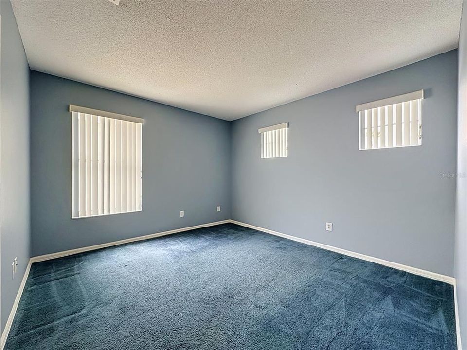 Active With Contract: $397,000 (4 beds, 3 baths, 2376 Square Feet)