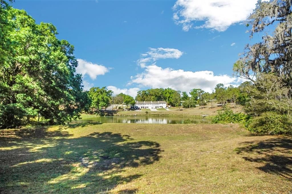 For Sale: $199,900 (2 beds, 1 baths, 1024 Square Feet)
