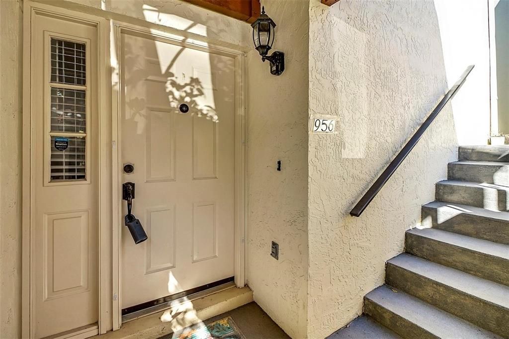 For Sale: $234,900 (2 beds, 1 baths, 1024 Square Feet)