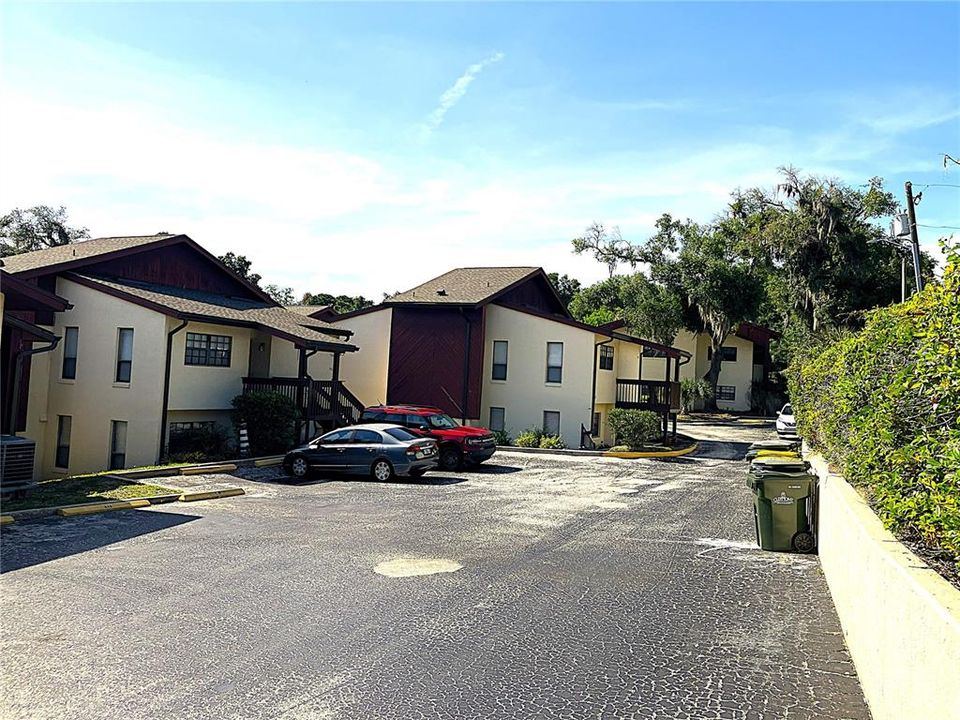 For Sale: $234,900 (2 beds, 1 baths, 1024 Square Feet)