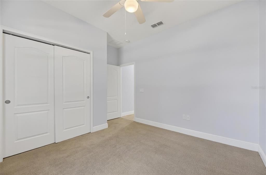 For Sale: $419,900 (4 beds, 2 baths, 2007 Square Feet)
