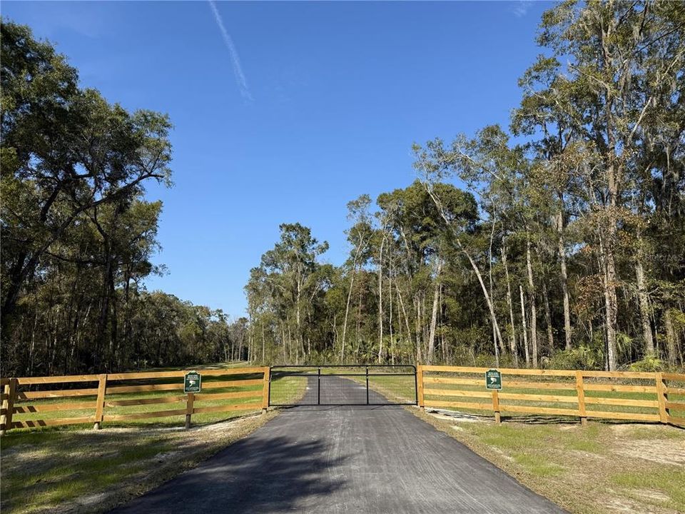 For Sale: $399,910 (13.79 acres)