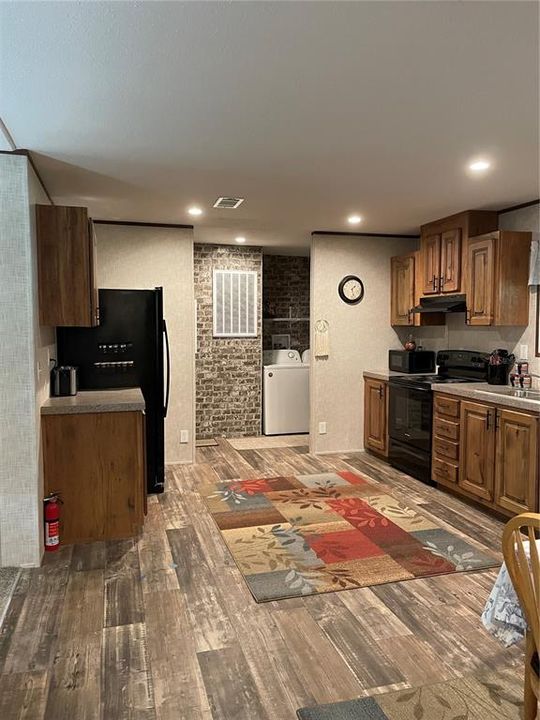 For Sale: $259,000 (3 beds, 2 baths, 1568 Square Feet)