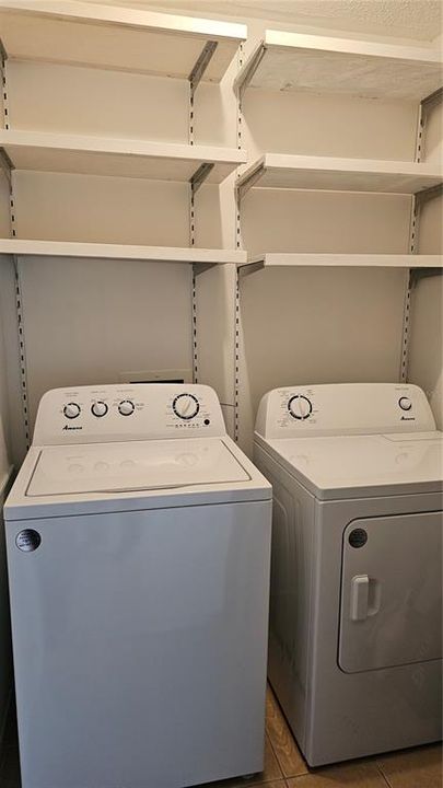 For Rent: $1,595 (2 beds, 2 baths, 960 Square Feet)