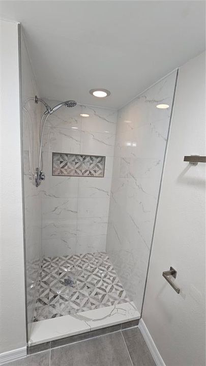 For Rent: $1,595 (2 beds, 2 baths, 960 Square Feet)