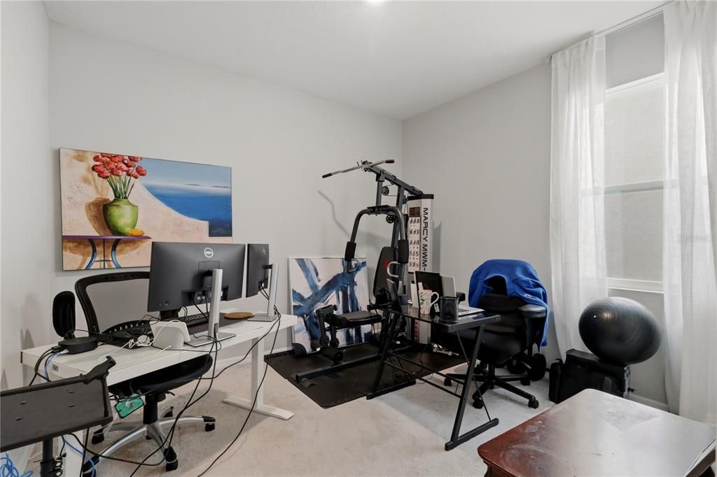 For Sale: $475,000 (4 beds, 2 baths, 2037 Square Feet)