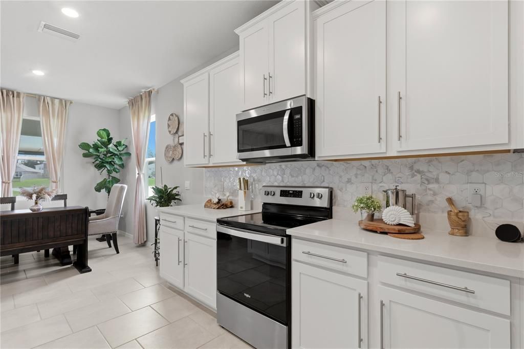 For Sale: $475,000 (4 beds, 2 baths, 2037 Square Feet)
