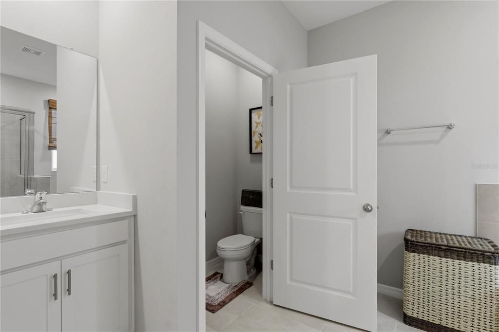 For Sale: $475,000 (4 beds, 2 baths, 2037 Square Feet)