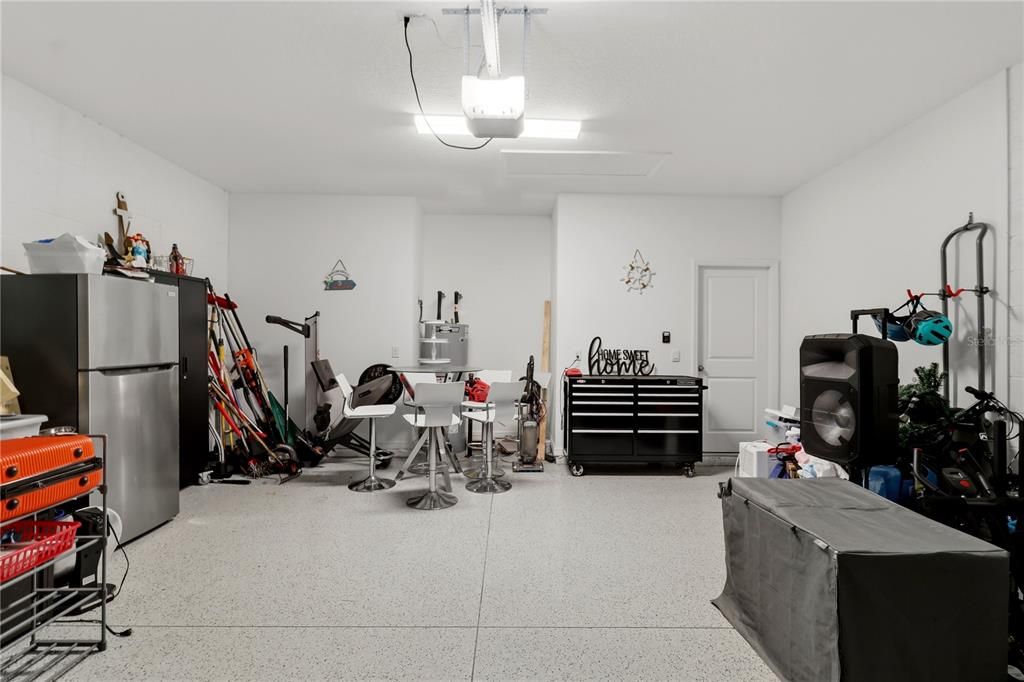 For Sale: $475,000 (4 beds, 2 baths, 2037 Square Feet)