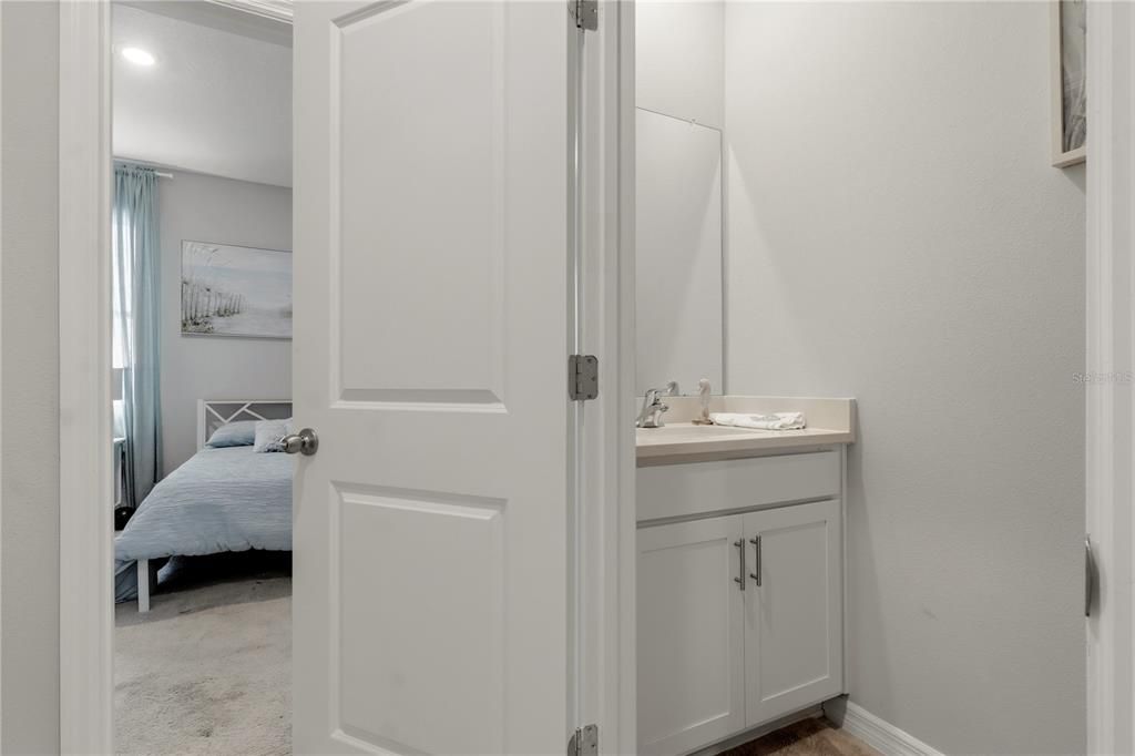 For Sale: $475,000 (4 beds, 2 baths, 2037 Square Feet)