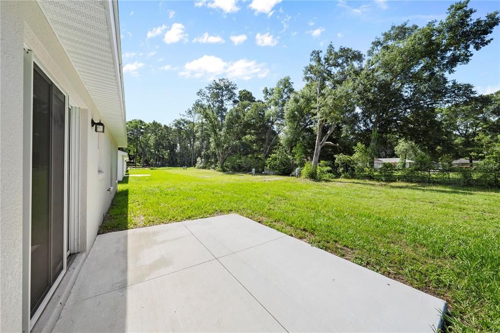 Active With Contract: $269,900 (3 beds, 2 baths, 1394 Square Feet)