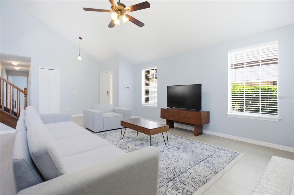 For Sale: $435,000 (3 beds, 2 baths, 1956 Square Feet)