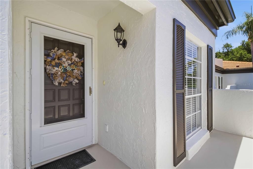 For Sale: $255,000 (2 beds, 2 baths, 1127 Square Feet)