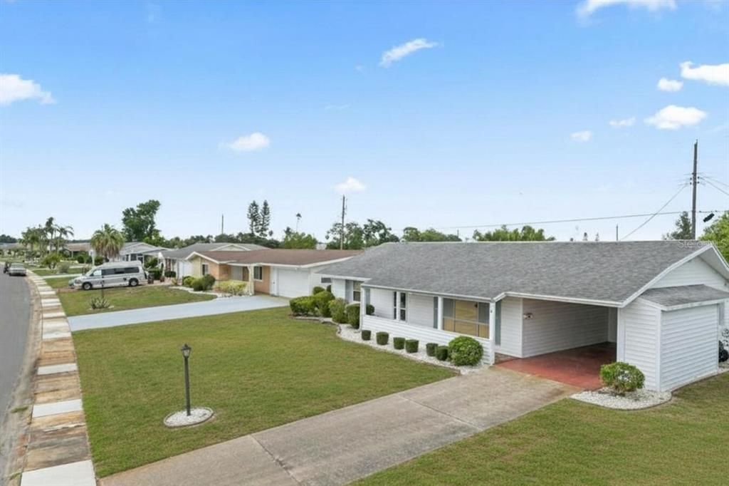 For Sale: $235,000 (2 beds, 1 baths, 1192 Square Feet)