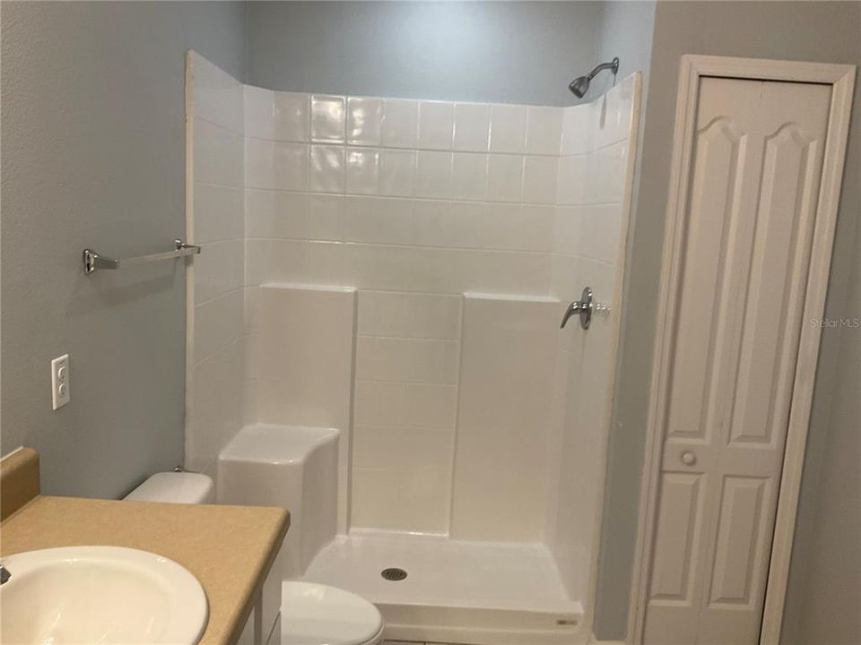 For Rent: $2,150 (3 beds, 2 baths, 1311 Square Feet)