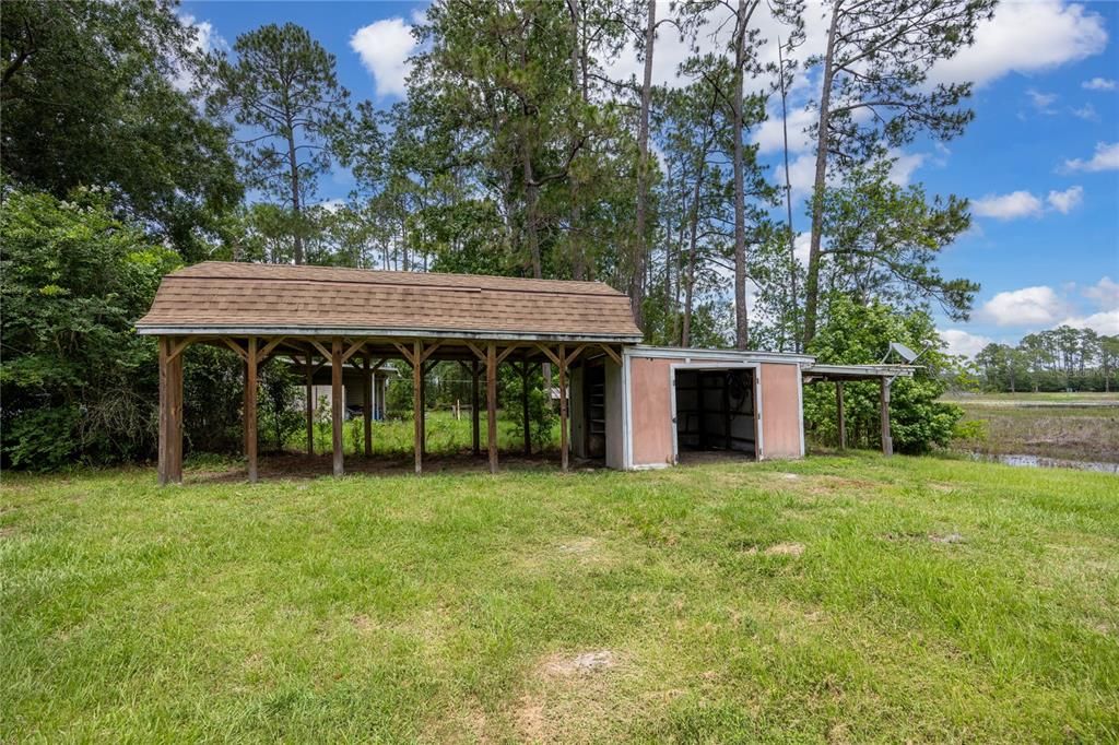 Active With Contract: $169,000 (3 beds, 2 baths, 1216 Square Feet)