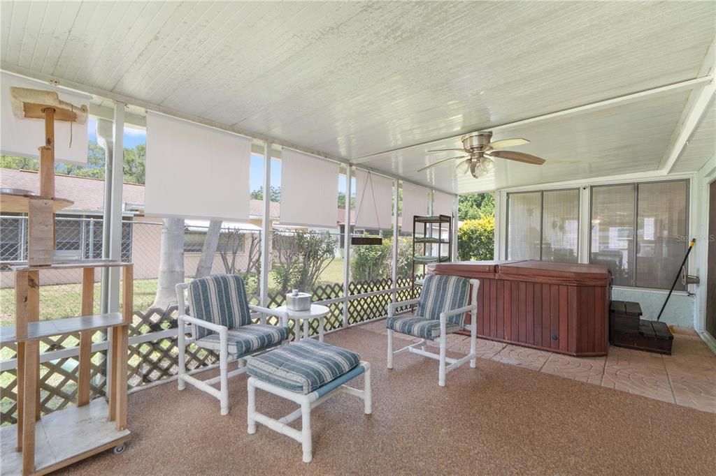For Sale: $239,000 (2 beds, 2 baths, 1634 Square Feet)