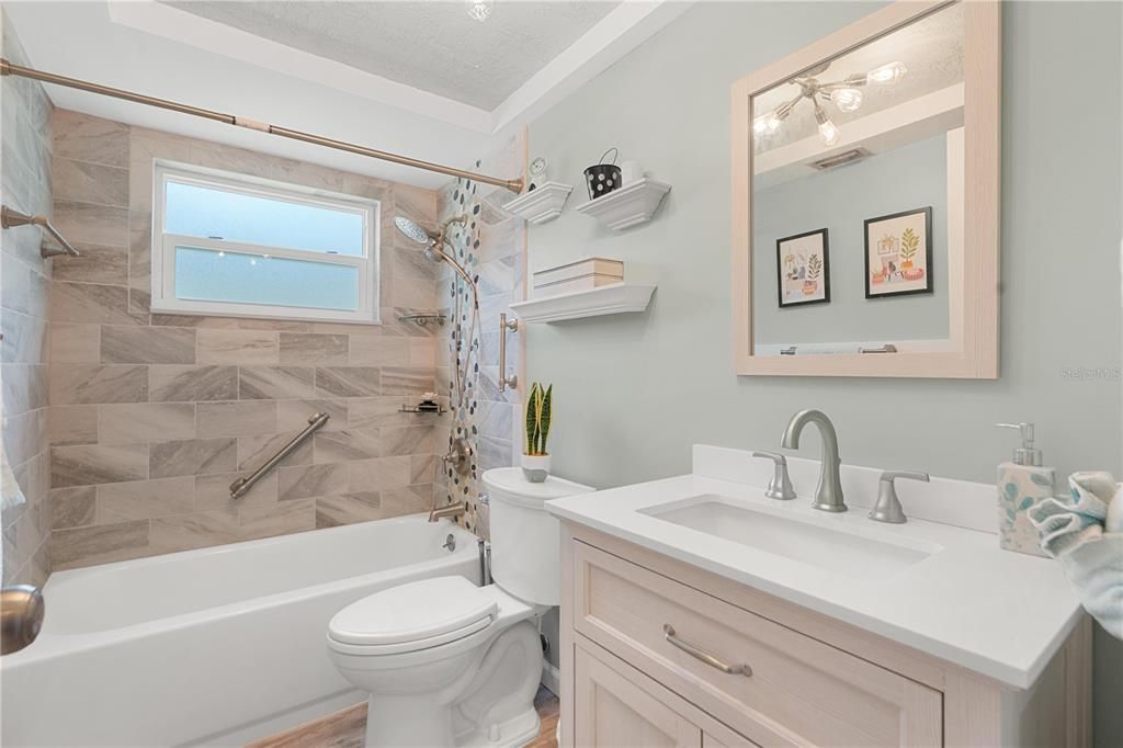 For Sale: $239,000 (2 beds, 2 baths, 1634 Square Feet)