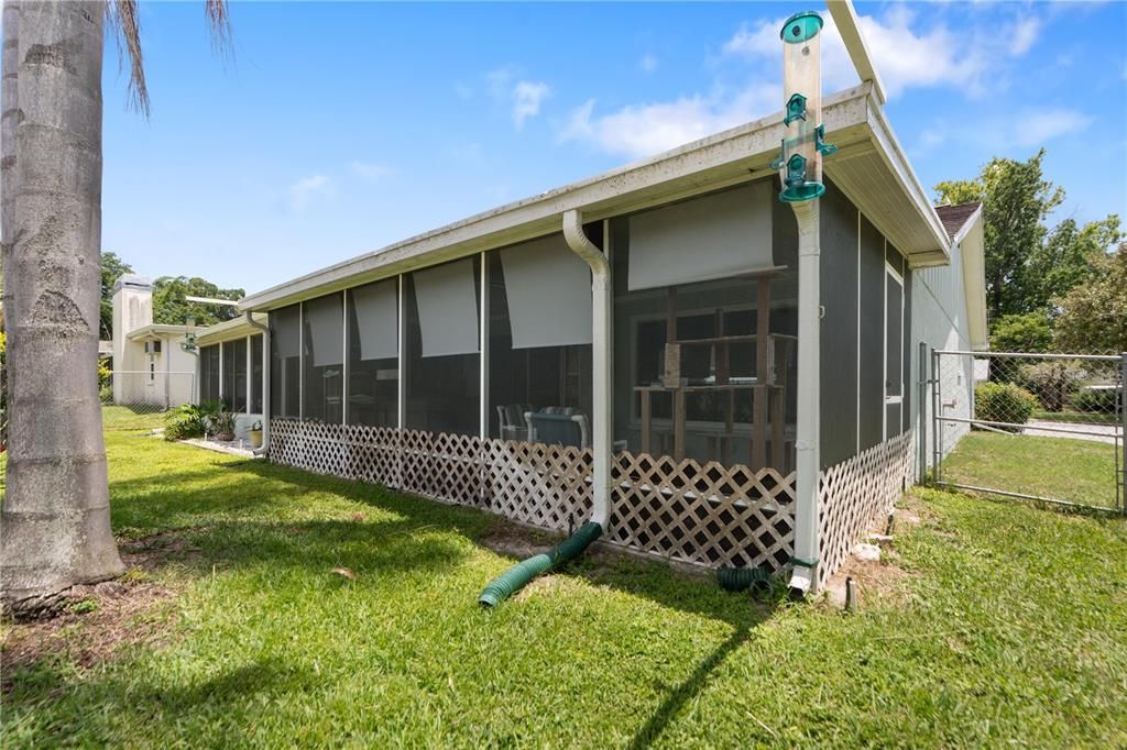 For Sale: $239,000 (2 beds, 2 baths, 1634 Square Feet)