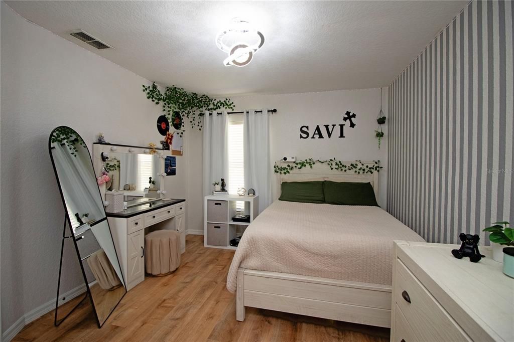 For Sale: $380,000 (3 beds, 2 baths, 2052 Square Feet)