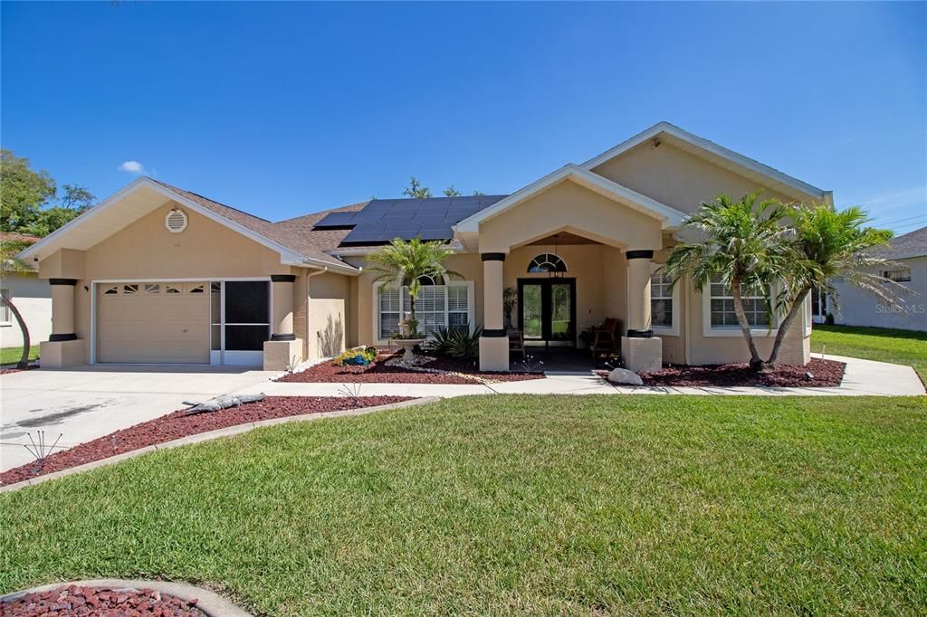 For Sale: $380,000 (3 beds, 2 baths, 2052 Square Feet)