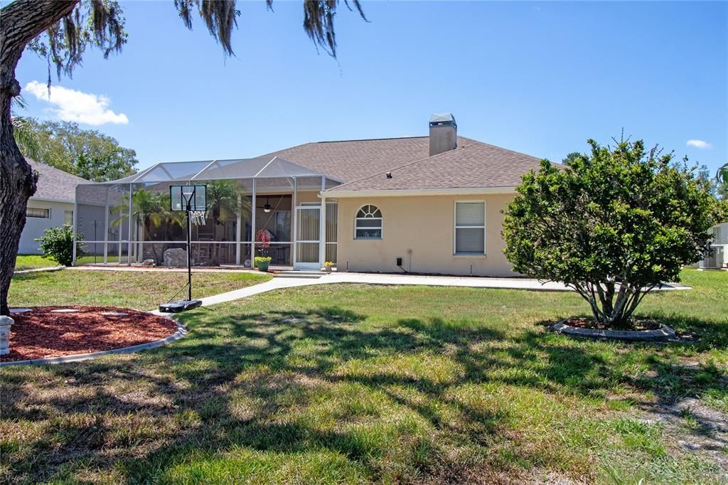 For Sale: $380,000 (3 beds, 2 baths, 2052 Square Feet)