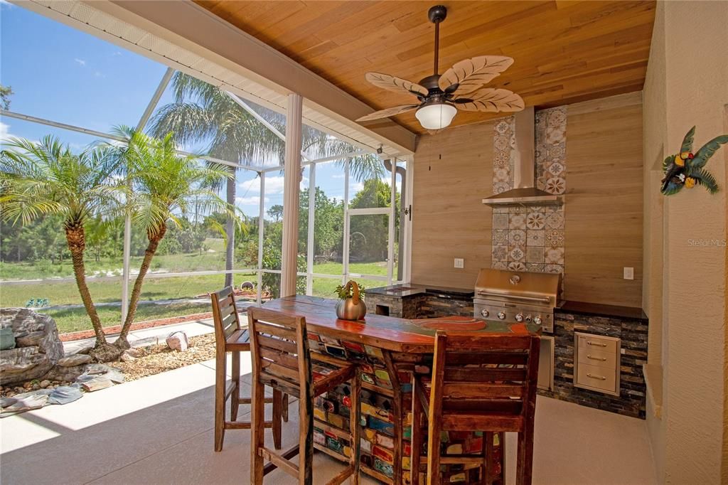 For Sale: $380,000 (3 beds, 2 baths, 2052 Square Feet)