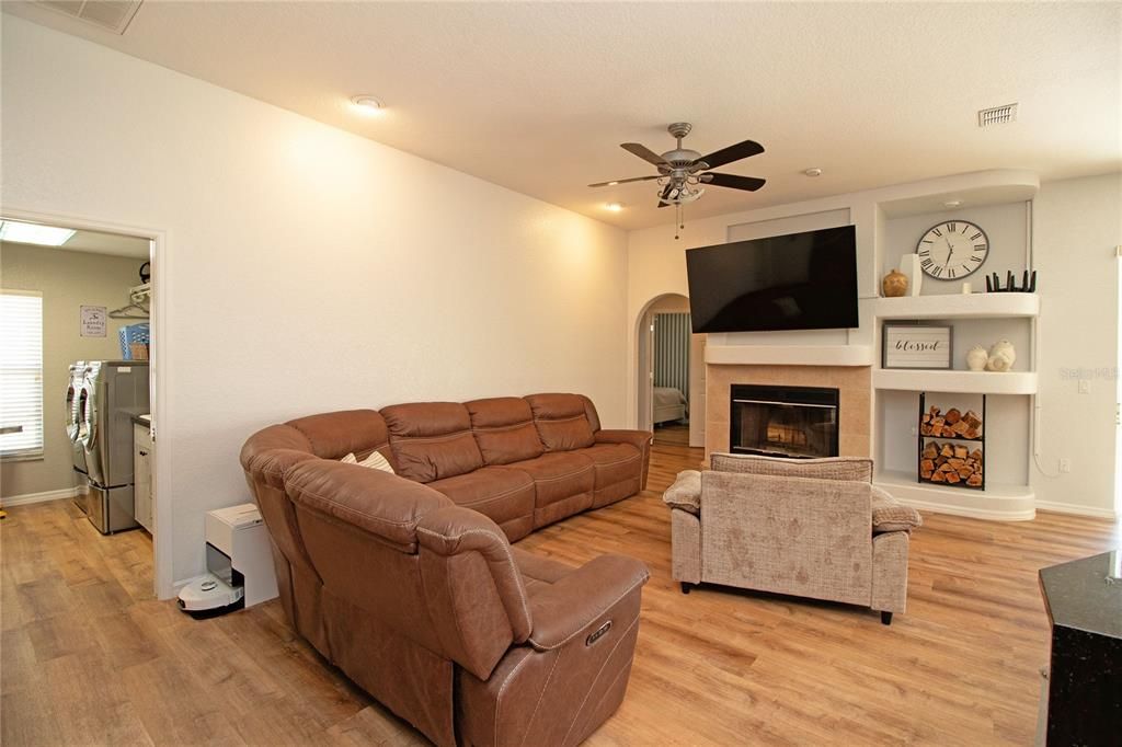 For Sale: $380,000 (3 beds, 2 baths, 2052 Square Feet)