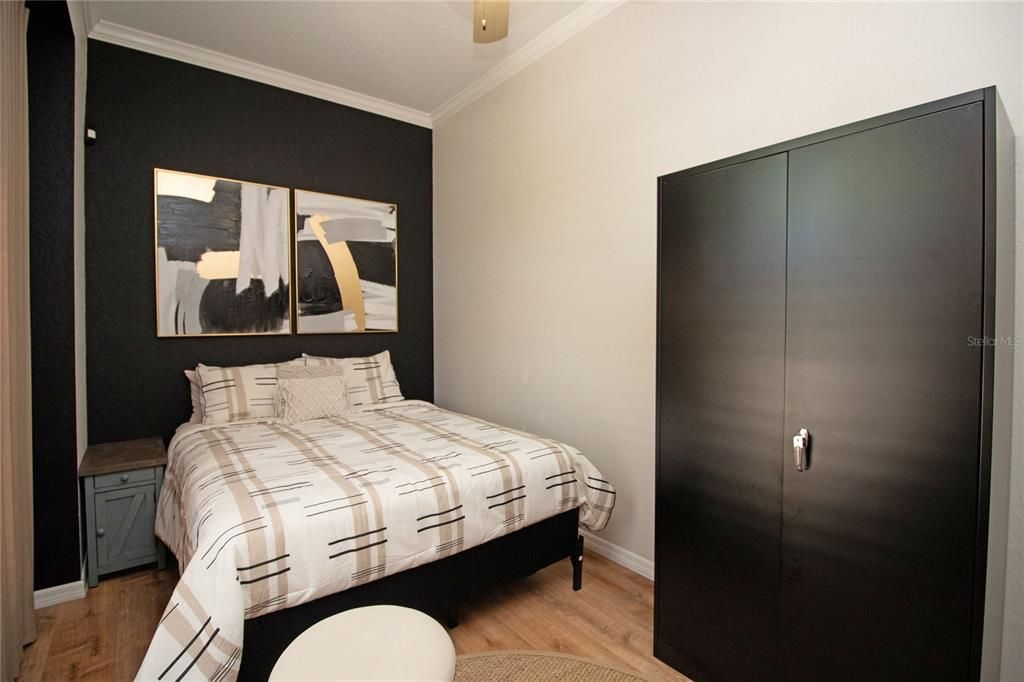 For Sale: $380,000 (3 beds, 2 baths, 2052 Square Feet)