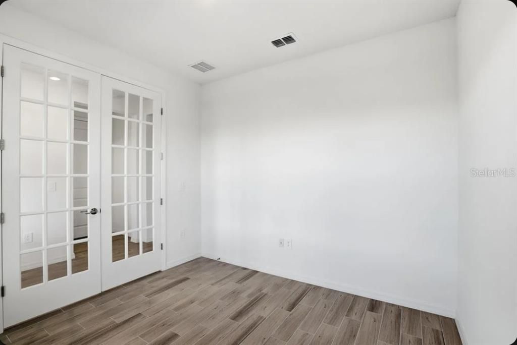 На продажу: $460,000 (2 спален, 3 ванн, 1992 Квадратных фут)