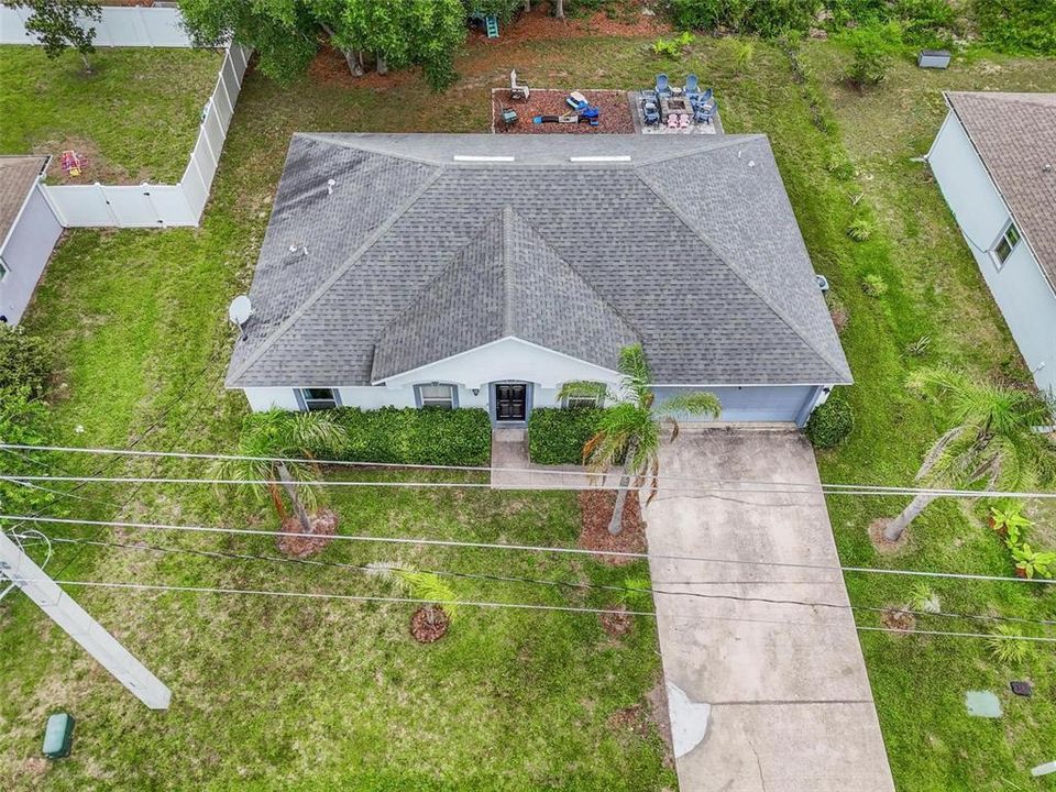 En Venta: $295,000 (3 camas, 2 baños, 1625 Pies cuadrados)