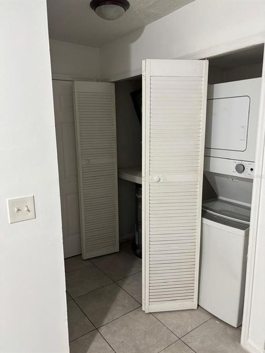 For Rent: $1,250 (1 beds, 1 baths, 686 Square Feet)