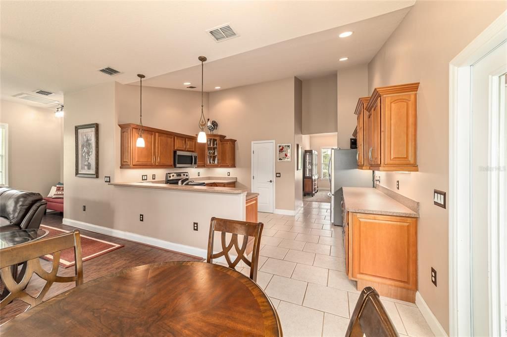 For Sale: $743,000 (3 beds, 2 baths, 2891 Square Feet)